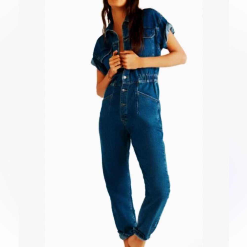 FREE PEOPLE We The Free Denim Jumpsuit 3/4 Sleeves Size Small EUC